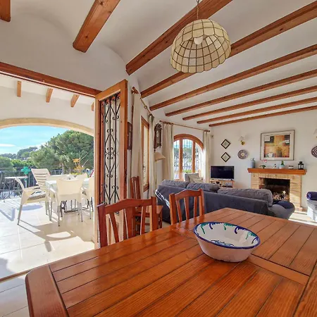 別荘 Isabel テウラーダ